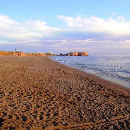 Apartment Panorama El Mediterraneo A Tus Pies. *
